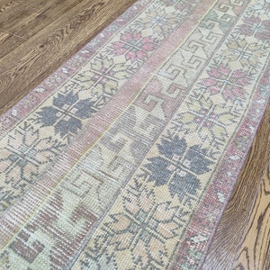 2x8 Yellow Red Green Oushak Patchwork Runner, 2x8 Handmade Turkish Runner, Vintage Bedroom Living Room Kitchen Runner, Home Decor 1.9x8.3 Ft