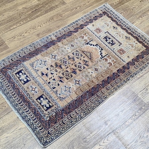 Handmade Wool Oushak Rug: Blue Beige Green Small Vintage Turkish Rug (2.4x3.9 Ft)
