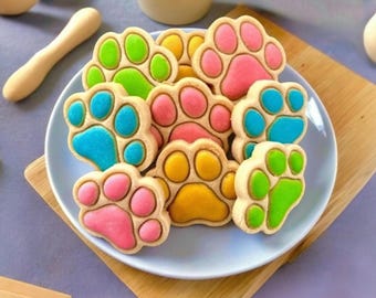 Dog Paw Biscuit Collection I 12 Treats
