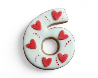 Large Number Sweet Heart Biscuit Topper Biscuit