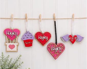 Birthday Gift Tag SVG, Personalized Heart Name Tag Laser Cut File, Custom Name Label, Glowforge Laser Template, Lightburn DXF AI File
