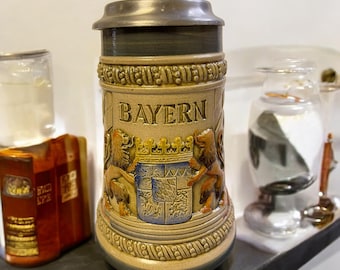 Vintage German Gerz Lidded Zinn Beer Stein - Bayern Coat of Arms - 7.75" Tall