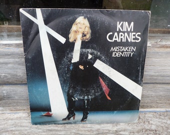 1981 Original vinyle record   KIM CARNES / Mistaken Identity / pop