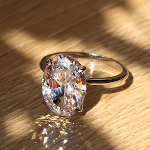 Anello di fidanzamento ovale Anello di promessa Anello d'argento Anello da viaggio Anello nuziale Anello con diamante simulato Anello solitario Regalo per lei