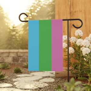 Polysexual Pride Flag Garden Banner, Outdoor Flag for LGBTQ+ Celebration, Home Decor for Garden, Pride Month, Festivals, Party Decor