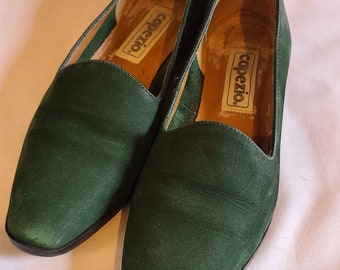 Vintage Green Capezio Shoes - Size 5.5