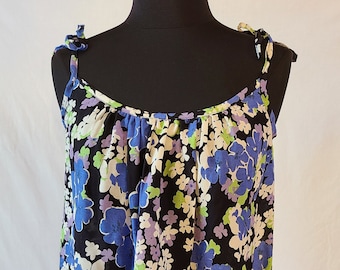 Vintage Reproduction  1950s Style Rayon Summer Blouse - Sleeveless - Floral - Size XS-S