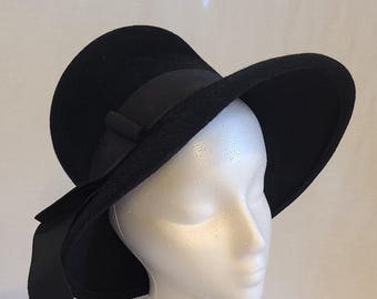 1960s Black Henry Pollak Glenover Fawn Tra Felt Hat