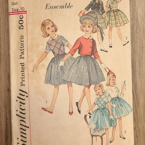Modello Simplicity 1961 4060 - Abito e giacca monopezzo per bambine - Taglia 10