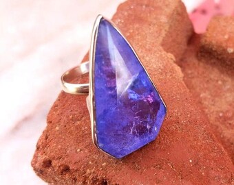 Raw Tanzanite Slice Ring: Unique Violet Gemstone