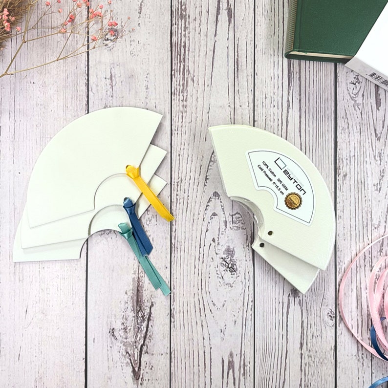 Leyton 100 Cotton 300gsm Fine Grain Cold Pressed Paintable Bookmark