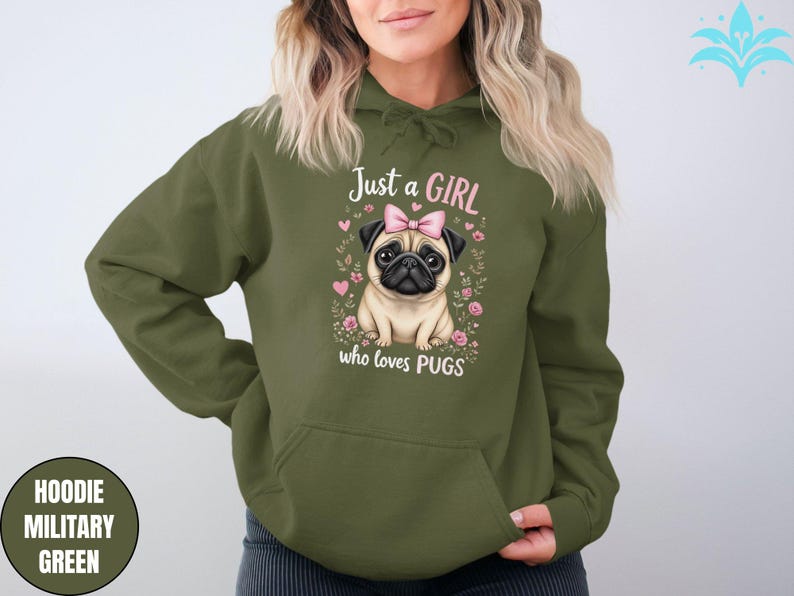 Maglietta Just a Girl Who Loves Pugs, maglietta grafica con simpatico carlino, regalo per gli amanti dei carlini, maglietta con colori confortevoli, maglietta divertente con cane, maglietta per mamma di carlino immagine 9