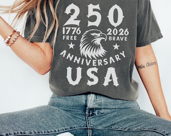 Camiseta con la bandera de EE. UU. del 250.º aniversario, regalo patriótico, sudadera, sudadera con capucha, cuello en V, 4 de julio, América 250, camiseta de EE. UU.