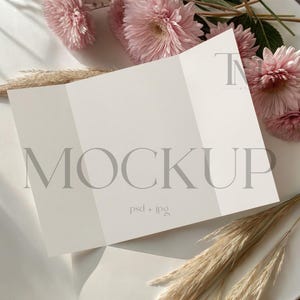 10 x 7 uitnodigingsmodel, vouwkaart-uitnodigingsmodel, gevouwen kaartmodel, vouwkaart huwelijksuitnodigingsmodel, mock-up voor gevouwen kaart