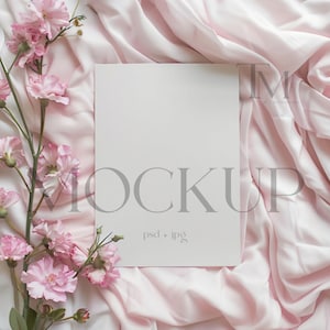 Mockup di biglietto di compleanno, Mockup di biglietto boho, Mockup di biglietto di auguri, Mockup di biglietto di invito, Mockup di invito Oggetto intelligente, Mockup di invito per bambini