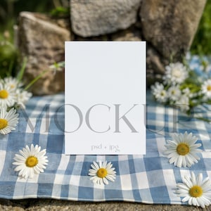 Babypartyeinladung Mockup, Blumen 5x7 Karte Mockup, Einladung Mockup Floral, Geburtstagseinladung Mockup, Einladung Mockup PSD