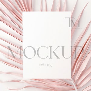 Mockup de cartão neutro, mockup de cartão de casamento, mockup de cartão de convite, mockup de convite de casamento boho, mockup de cartão comemorativo de aniversário, mockup boho