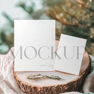 Mockup di capsula del tempo per baby shower, mockup di cartello da tavolo modificabile 8x10 e 5x7, mockup di cornice e biglietto PSD, mockup di cancelleria per matrimoni naturali CP2