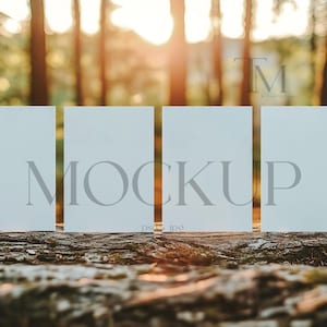 Set di mockup di biglietti 5x7, mockup di giochi per addio al nubilato, mockup di giochi per baby shower nella foresta, mockup di biglietti PSD 5x7, set di mockup di biglietti primaverili modificabili CP2