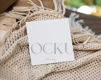 Mockup di invito quadrato neutro, Mockup di invito di nozze quadrato, Mockup di invito 5x5, Mockup di modelli quadrati, Mockup PSD 6x6