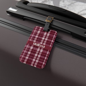 Personalisierter Gepäckanhänger, Karierter Druck, Burgund, individueller Gepäckanhänger, personalisierte Geschenke, Geschenk für Ihn, Geschenk für Sie, Geburtstag