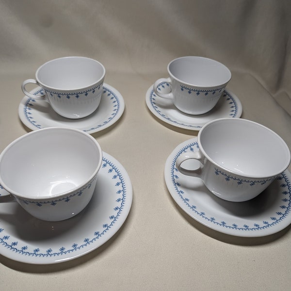 Vintage 1970’s Corelle Blue Snowflake Garland Flat Cup & Saucer display collection kitchen retro