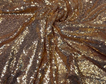Tissu à paillettes Robe de bal pour occasion spéciale Robe brillante Robe de bal pour occasion spéciale Robe brillante 51,1 po. de large Tissu à paillettes de 3 mm