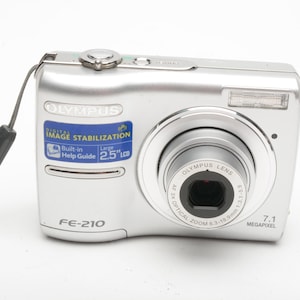 Olympus FE-210 7.1MP Digital Point&Shoot camera, 1GB xD, CD+manual, tested