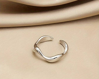 Silver Plated Twisted Formed Open Snake Ring