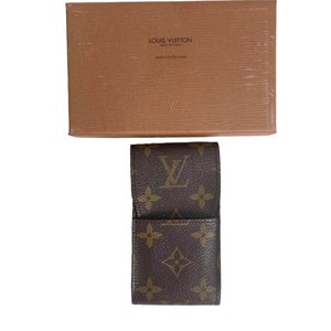 Louis Vuitton Brown Monogram Etui Cigarette Case Cloth ref.698308 - Joli  Closet