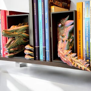 Dragon Book Nook - Whimsical Dragon Tail Book End, 3D Print Bookshelf Decor for Book Lovers & Gift for Fantasy Fans