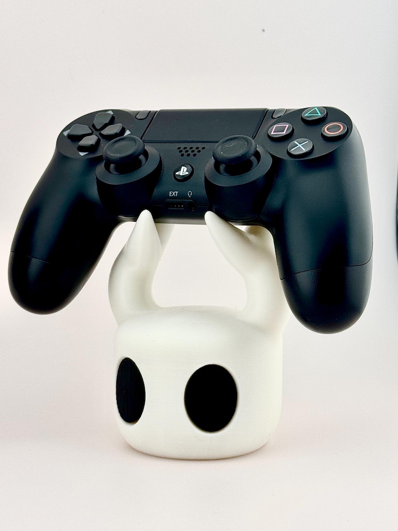Hollow Knight Controller Stand: 3D Printed Gamer Decor image 5
