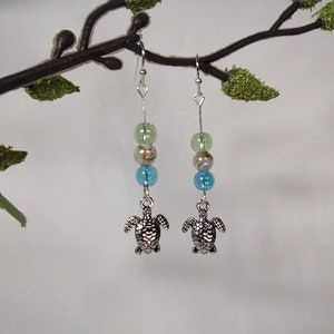 Iridescent Pearl Shell Ocean Inspired Turtle Earrings, Gift for Her, Turtles, Handmade Jewelry, Girlfriend, Nature Lover, Romantic