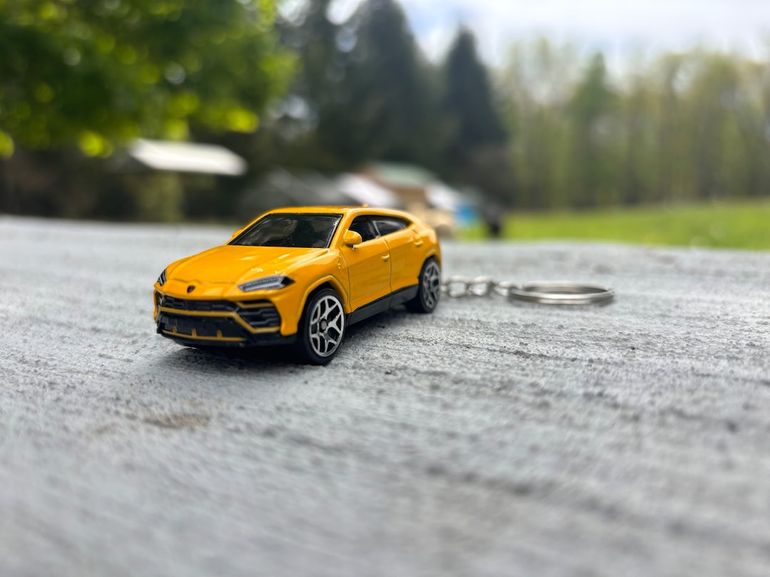 2017 Urus Keychain Etsy