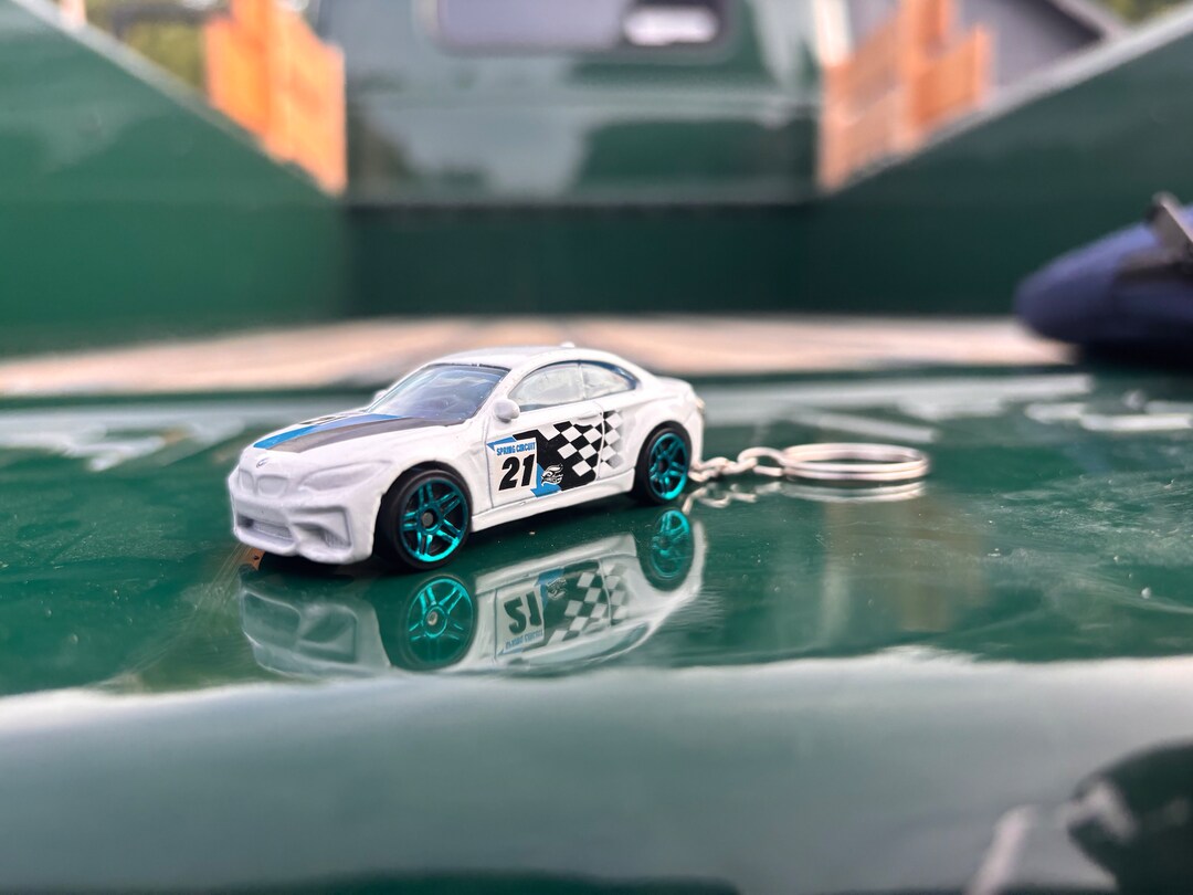 2016 BMW M2 Keychain - Etsy