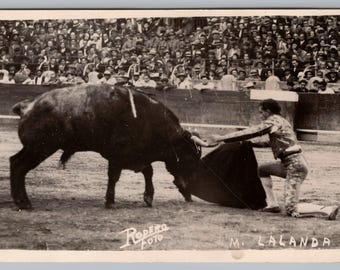 Antique Real Photo Postcard, Bullfighting Scene, Bull & Matador, Madrid Spain, Rodero Foto, 1930s RPPC Unposted