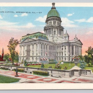 Antique Postcard, Illinois State Capitol Building, garden view, Springfield Illinois, Posted 1946