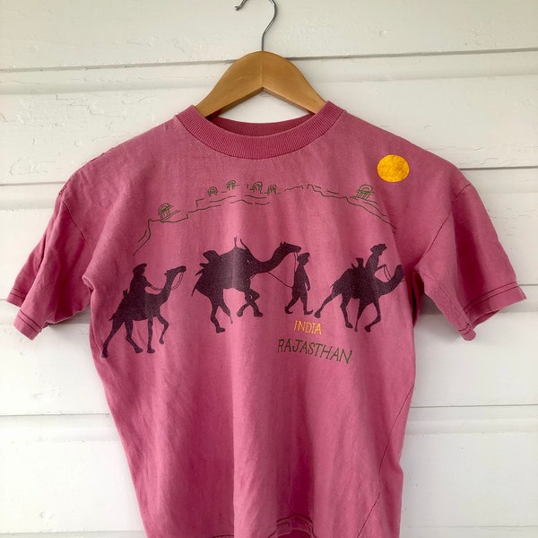 Vintage Suman India Rajasthan Pink T-Shirt Size XS