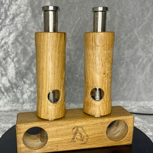 Salt and pepper mill set handmade with base, set of 2 salt and pepper made of dark oak with stainless steel grinder and board