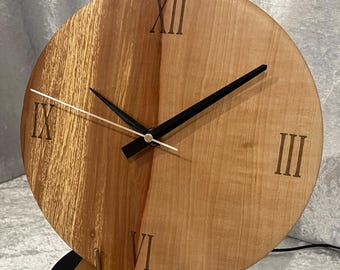 Wall clock, wooden wall clock pear wood wall clock modern wooden clock decoration, wall solid art oak wood wall clock minimalist large numbers