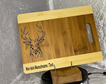 Tagliere personalizzato con disegno di cacciatore e cervo, tagliere per la colazione, idea regalo per inaugurazione della casa, con nome e coordinate, tagliere in legno