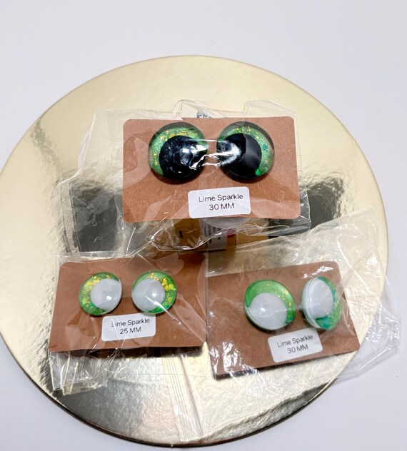 Hand-Painted Lime Green Safety Eyes: Crochet Amigurumi Glitter Eyes (1 pair)