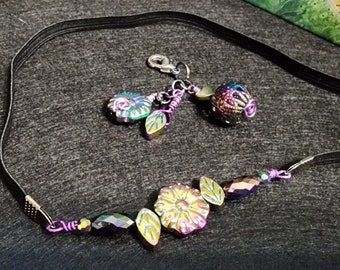 Elastic bookmark charm set