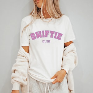 Swiftie 1989 T-Shirt, Taylor Swift Varsity Shirt, Swiftie Outfit, TS Fan