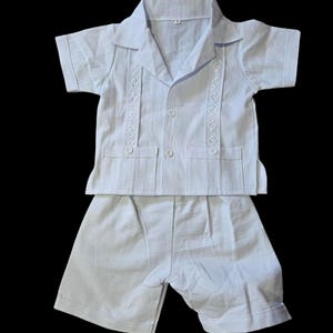 Guayabera outfit boys. Baby boy guayabera. outfit for special ocaccion baptism, birthay, wedding. Baptism outfit. guayabera mexico