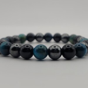 Bracciale a tripla protezione: occhio di tigre blu, ematite magnetica e ossidiana nera, fatto a mano