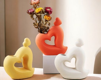 Love Heart Vase | Matte Vase | Valentines day gift | Home Gift | Wedding decor | Living Room Decoration | Gift for Her | Mothers Day gift
