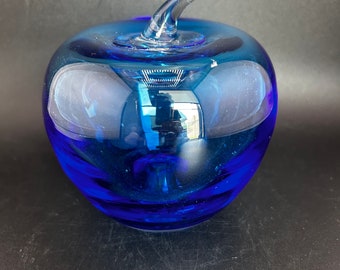Blenko Apple #885 Cobalt Blue