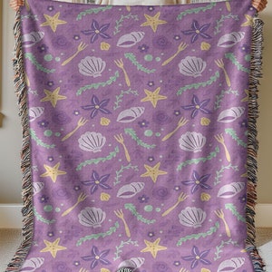 Little Mermaid Inspired Woven Blanket, Cozy Bedroom Decor, Gift for Mermaid Lovers, Mermaid Blanket, Ariel Inspired Blanket, Gifts for Girls