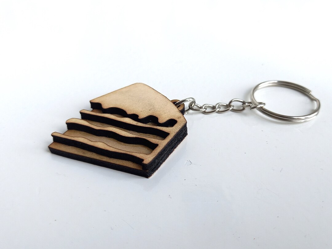 Cake Keyring Wooden Gift, Handcrafted 3D Baking Keychain, Cute Wood